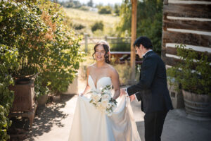 Kelowna wedding Photographers Memorable and Vibrant Okanagan Photography